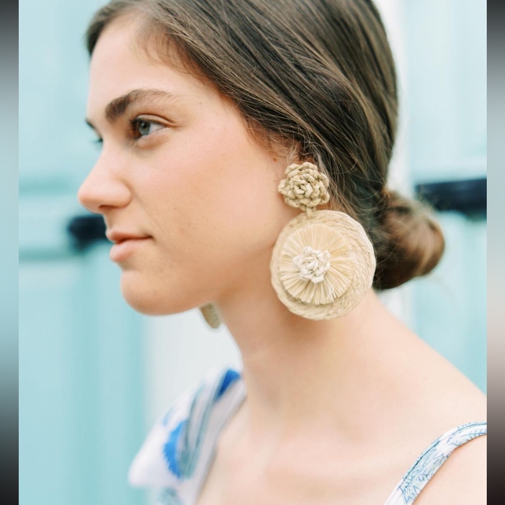 Victoria Dunn Iraca Palm Earrings | Natural